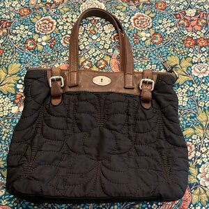 Fossil key per leather trim tote